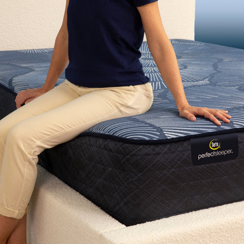 Serta Perfect Sleeper Hybrid Shooting Star Firm