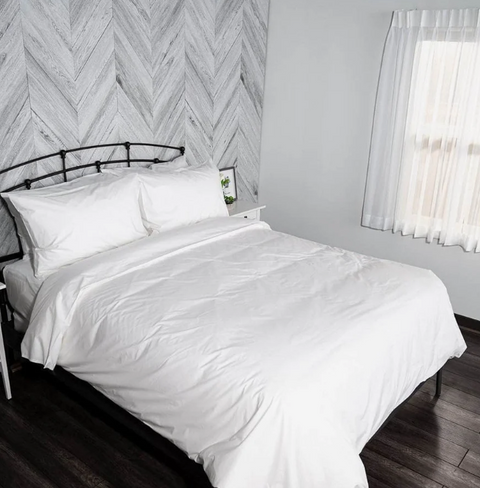 Skylark+Owl's Organic Collection Cotton Percale Sheet Set ( Pure White)